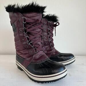 Sorel Snow Boots JOAN OF ARCTIC Waterproof Purple Black Faux Fur Lace Up Women 4